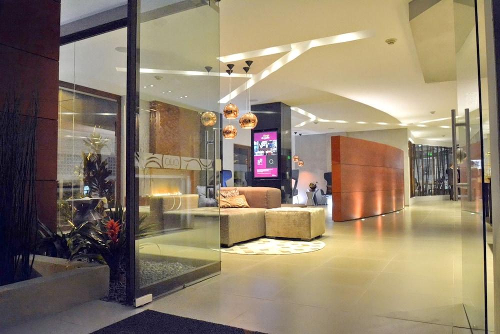 Quo Quality Hotel Manizales Eksteriør bilde The lobby of the hotel
