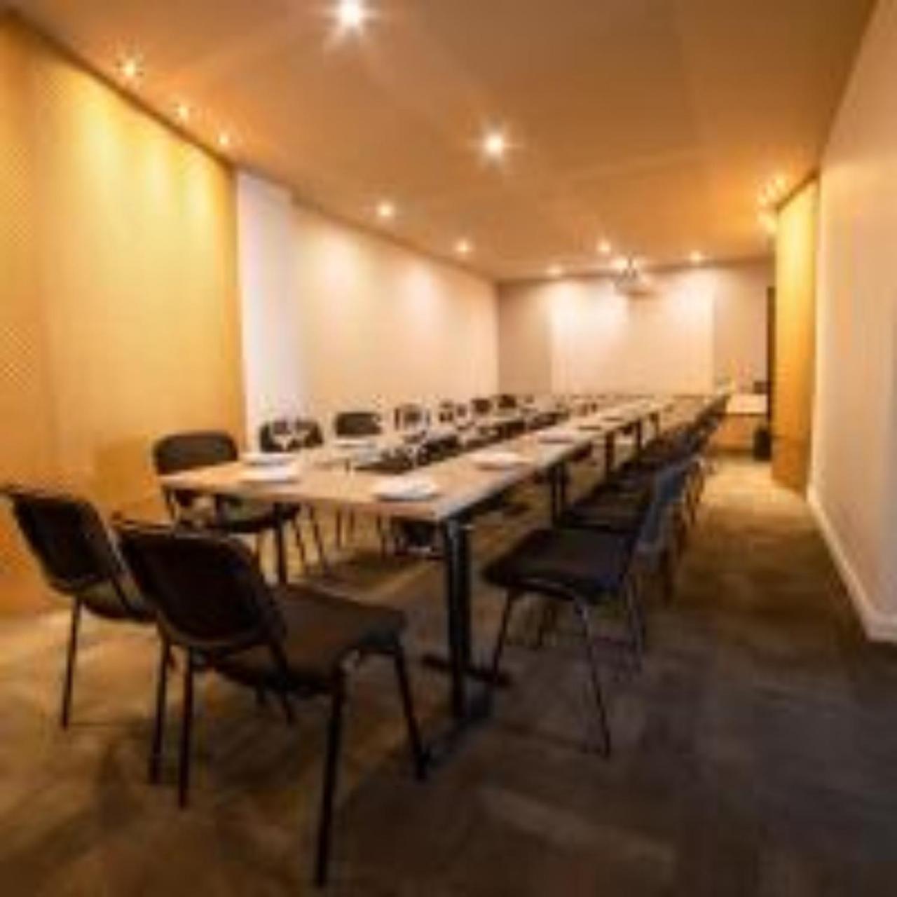 Quo Quality Hotel Manizales Eksteriør bilde The meeting room