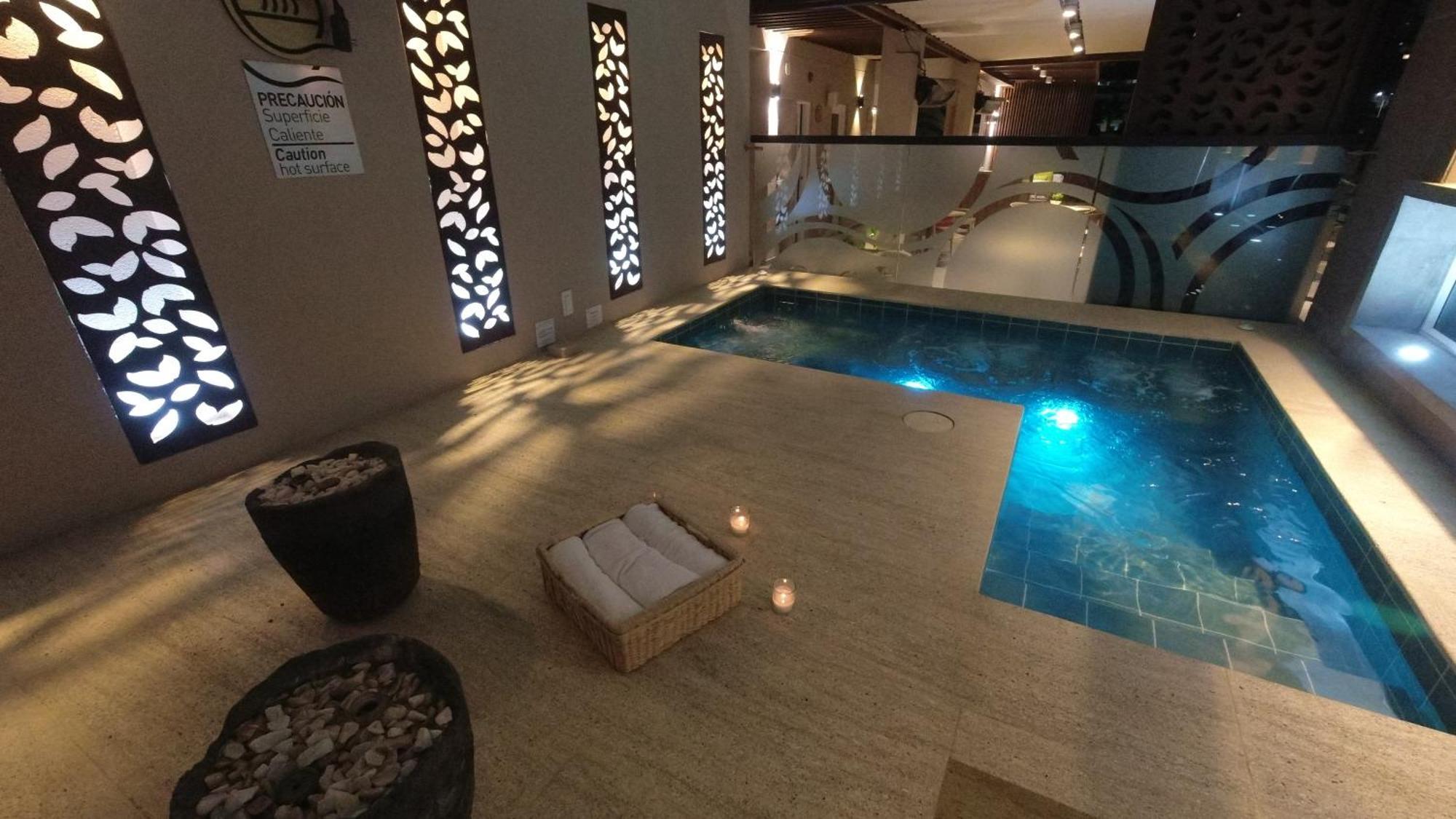 Quo Quality Hotel Manizales Eksteriør bilde The pool at the spa