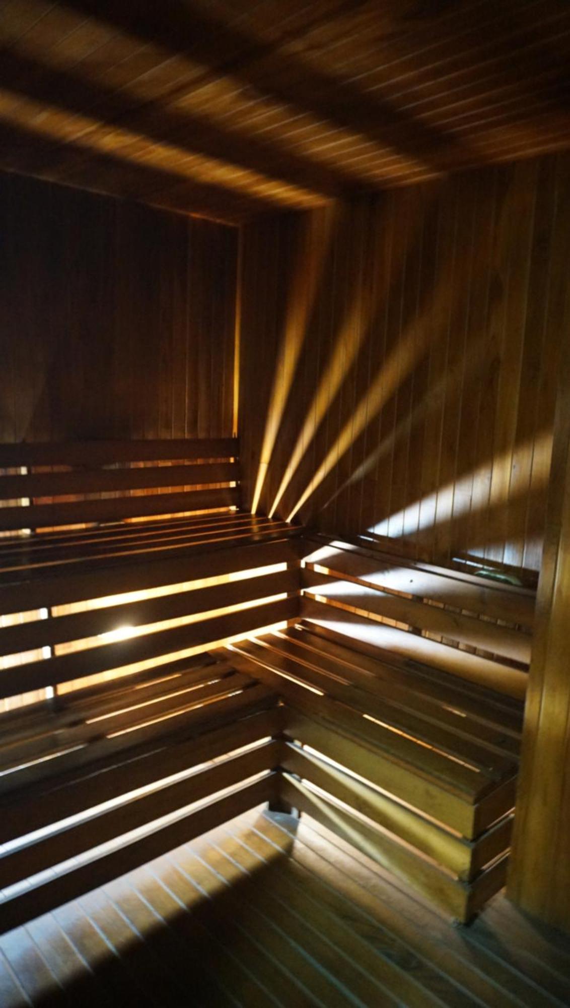 Quo Quality Hotel Manizales Eksteriør bilde The interior of a Finnish sauna