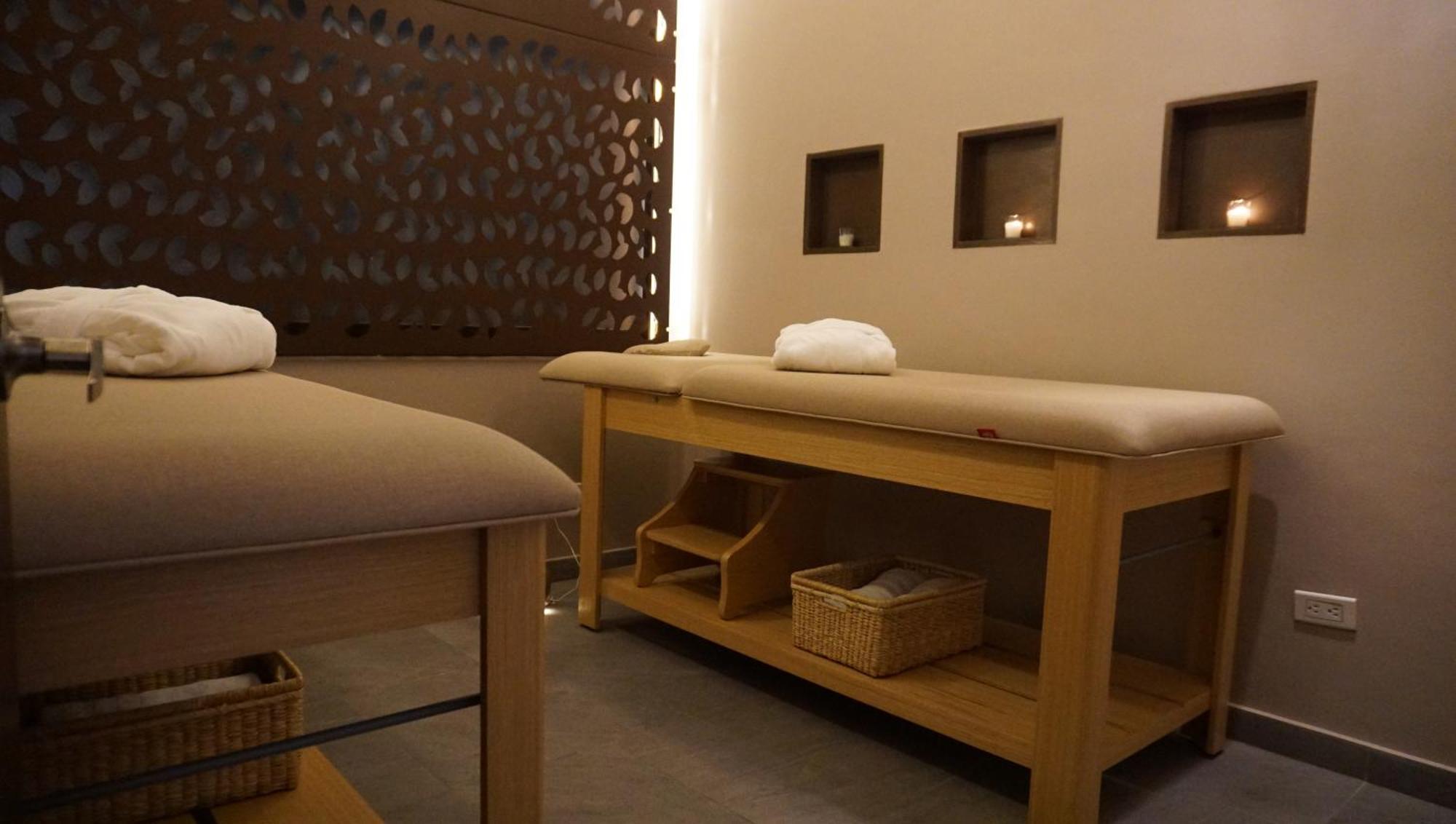 Quo Quality Hotel Manizales Eksteriør bilde Massage table